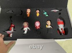 BLUSH Limited Edition 17-Piece Figurine Set Thinkway Toys Lasseter Apple