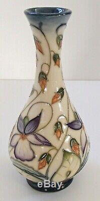 Boxed Moorcroft Vase Sweet Thief Design MCC Piece Rachel Bishop 2000 1 Star Ltd