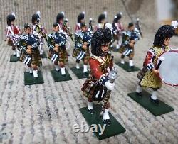 Britain's #48004 13 Piece Pipes & Drums of 1st Battalion Limited Edition 2008