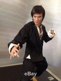 Bruce Lee Cinemaquette 13 Scale Statue Limited Edition 182/500 Display Piece