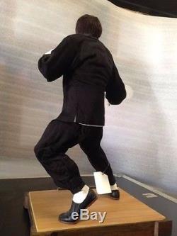 Bruce Lee Cinemaquette 13 Scale Statue Limited Edition 182/500 Display Piece