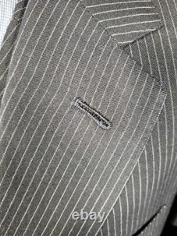 J. C. Wells Ltd. Bespoke Saville Row 3-Piece Suit Navy / Striped 38-36R