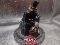 Jack the ripper limited edition piece of 1,000 signed Autograph