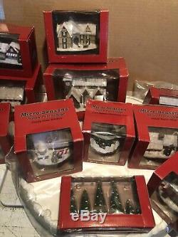 Micro-Seasons Christmas Village with Platform N Scale Extremely Rare 14 Pieces NEW