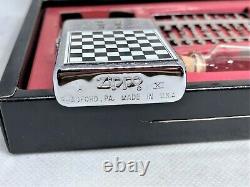New ZIPPO 1995 Limited Edition GAME Chess Magnetic Board Lighter w Pieces Set