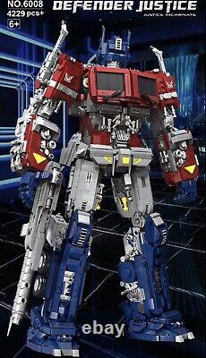 OPTIMUS PRIME LIMITED EDITION-4229 Pieces Lighting Effects Manufacturer's Box