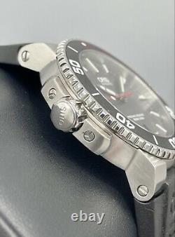 ORIS Aquis Red Sea Limited Edition 2000 Pieces Grey Dial 43mm Swiss Automatic