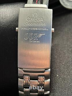 Omega Seamaster 300M 007 James Bond Collector's Piece Boxed / Papers / 2008