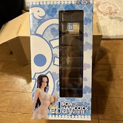UNOPENED in BOX ONE PIECE P. O. P LIMITED EDITION BOA. HANCOOK Ver. White #4144