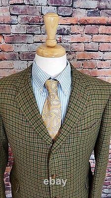 VTG 1969 JC Wells LTD LONDON 46S Houndstooth Tweed Elbow Patch Sport Coat Jacket