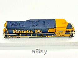 Walthers Proto 2000 Santa Fe BNSF Patch GP30 #2470 with DCC Sound Ho Scale