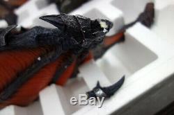 World of Warcraft DEATHWING Statue 25.5 Limited Edition NEW with Broken Piece