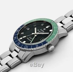 Zodiac Super Seawolf GMT Limited Edition Hodinkee 182 Pieces (039 of 182)