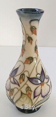 Boxed Moorcroft Vase Doux Voleur Design Piece MCC Rachel Bishop 2000 1 Étoile Ltd