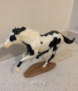 Breyer Traditionnel Chase Piece Smarty Jones Édition limitée de 3 000
