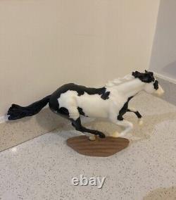 Breyer Traditionnel Chase Piece Smarty Jones Édition limitée de 3 000