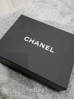 Chanel Sac Noir Caviar Boy Edition Limitée Grand Collectionneur