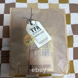 Coffret Cadeau Édition Limitée de Carnet de Voyage Love and Trip en 4 Pièces