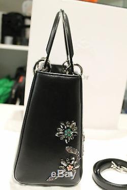 Dior Lady Dior Patch Floral Agrémentée Noir En Cuir Sac Moyen Édition Limitée