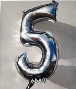 Fanakapan CINQ (5) Édition limitée 44/100 impression mint qui est encadrée professionnellement