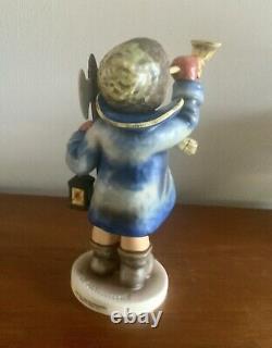 Grande figurine Goebel Hummel Hear Ye Hear Ye 15/11 8 de hauteur. Pièce en édition limitée