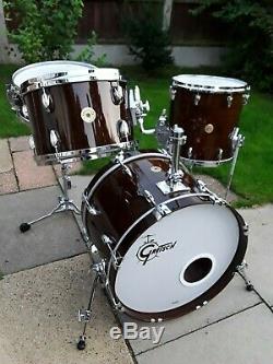 Gretsch Les Etats-unis 4 Kit Tambour Piece Ltd Édition Couleur Antique Érable Ondé