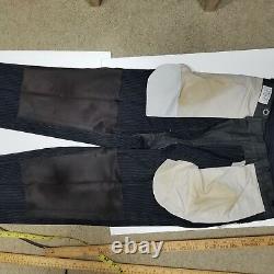 J.c. Wells Ltd. Sur Mesure Saville Row 3-piece Suit Navy / Rayed 38-36r