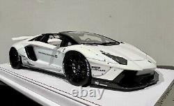 Lamborghini Aventador Liberty Walk Roadster Chameleon Blanc Limité à 50 Pièces