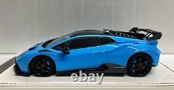 Lamborghini Huracan Novitec 1/18 Bleu Nila et Nero. Ltd à 59 sur 66 pièces.