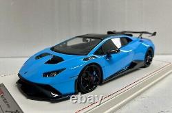 Lamborghini Huracan Novitec 1/18 Bleu Nila et Nero. Ltd à 59 sur 66 pièces.