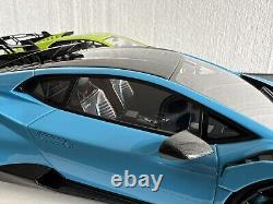 Lamborghini Huracan Novitec 1/18 Bleu Nila et Nero. Ltd à 59 sur 66 pièces.