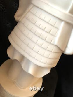 Le Guerrier par Justin Lee Statue en Édition Limitée Art Pop Pièce de Musée RARE Le Guerrier par Justin Lee Statue en Édition Limitée Art Pop Pièce de Musée RARE