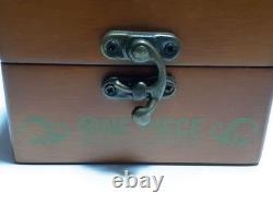 Montre Édition Limitée One Piece Nouveau Monde Bracelet en Cuir Bleu #1867/9999