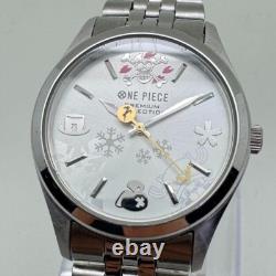 Montre officielle en édition limitée One Piece Chopper Sakura Memory venant du Japon