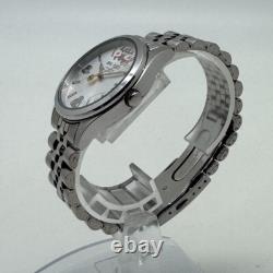 Montre officielle en édition limitée One Piece Chopper Sakura Memory venant du Japon