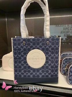 Nwt Entraîneur Dempsey Tote In Signature Jacquard And Coach Patch C2823
