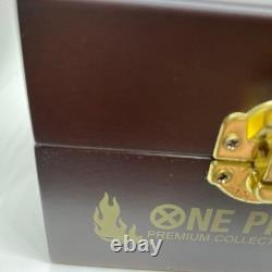 ONE PIECE Montre officielle Fire Fist Ace Souvenirs de Flamme Édition Limitée