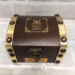 One Piece 10e Anniversaire Montre Officielle Édition Limitée Objet de Collection