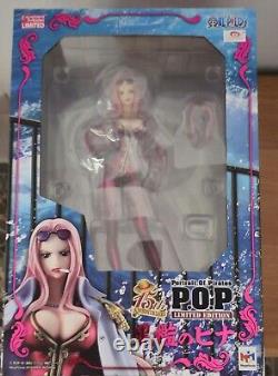 One Piece P. O. P Statue PVC Cage Noire Hina Édition Limitée par Megahouse