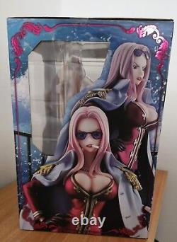 One Piece P. O. P Statue PVC Cage Noire Hina Édition Limitée par Megahouse