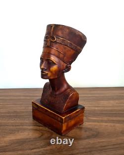 Réplique en Édition Limitée du Buste de la Reine Nefertiti - Pièce d'Art Rare et Captivante