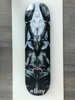 Suprême X H. R. Giger Skateboard Deck Set.