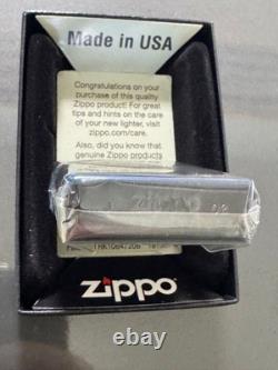 Zippo zippo Paix Acoustique BLEU TITAN Édition Limitée Pièce Acoustique Fabriquée en 200 Zippo zippo Paix Acoustique BLEU TITAN Édition Limitée Pièce Acoustique Fabriquée en 200